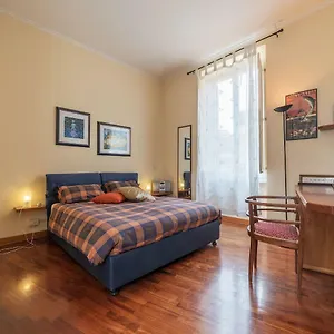 Domus Aurea & Colosseo Sweet Flat Apartment Rome