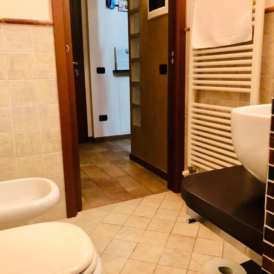 Bergamo Easy Airport Sleep&Fly Parking Apartment