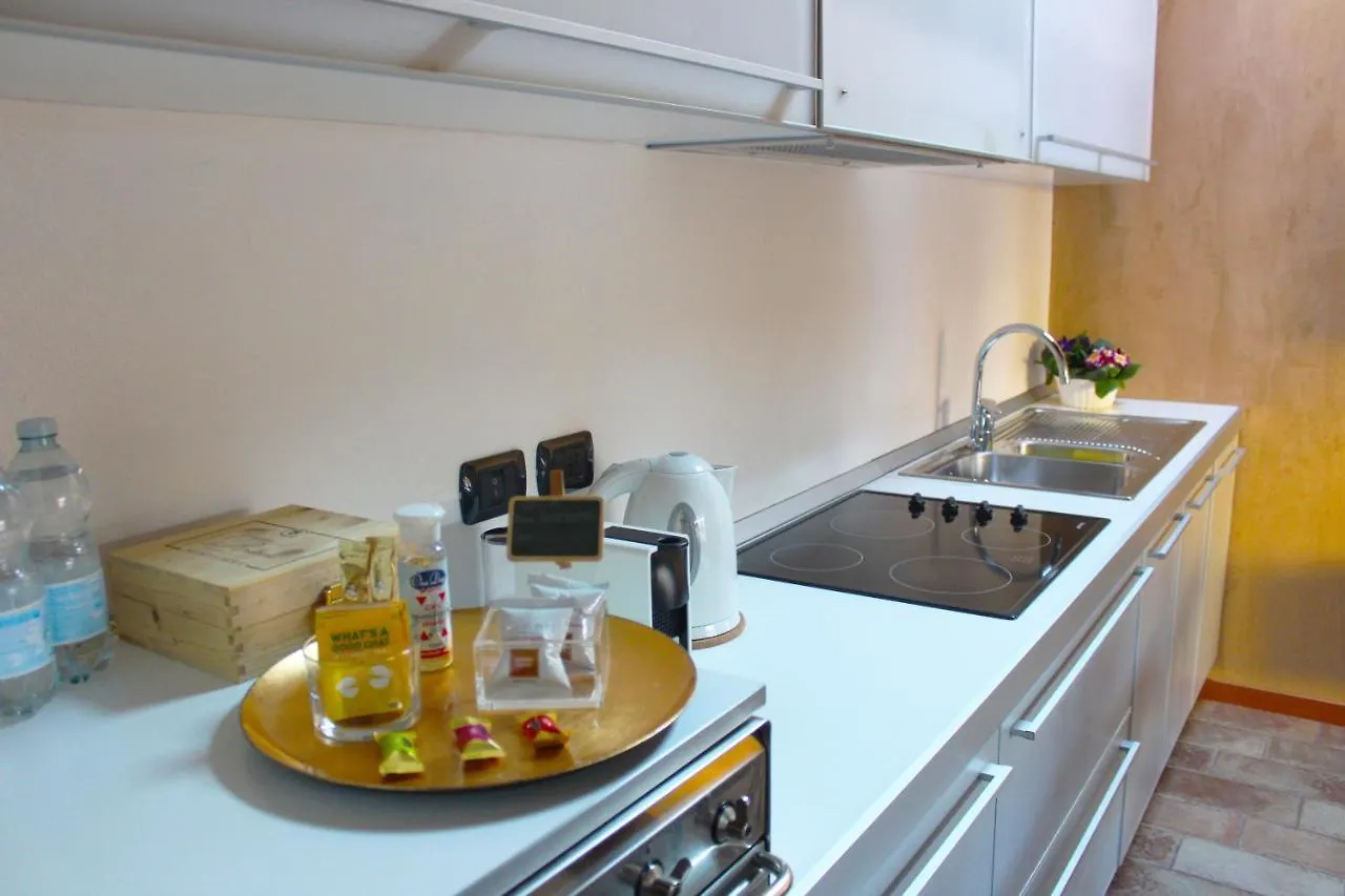 Bergamo Easy Airport Sleep&Fly Parking Apartment
