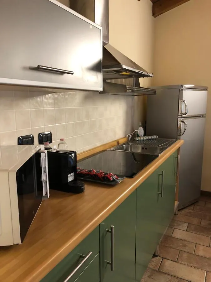 Bergamo Easy Airport Sleep&Fly Parking Apartment