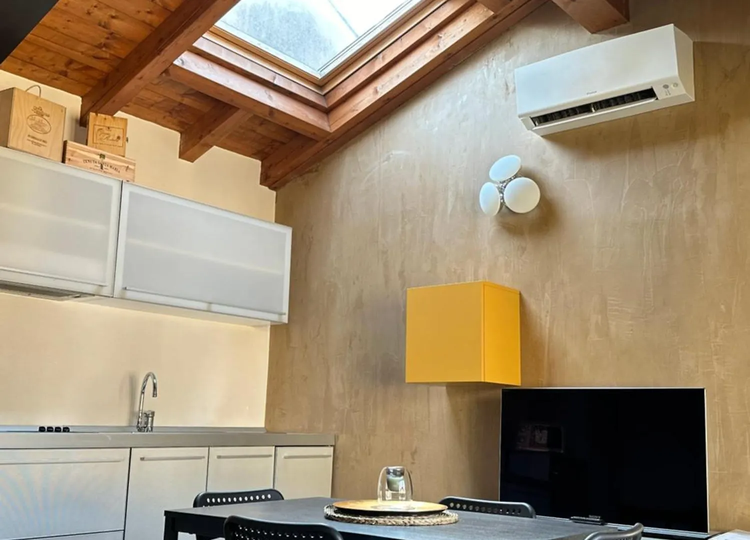 Bergamo Easy Airport Sleep&Fly Parking Apartment